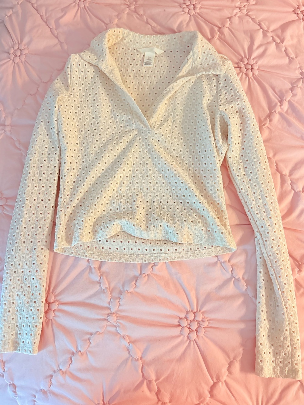 H&M Cream Eyelet Long-Sleeve V-Neck Pullover